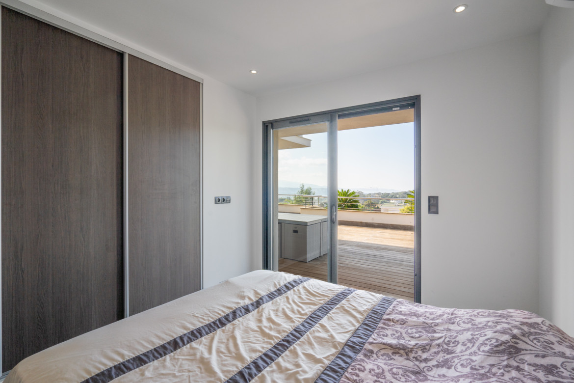 Appartement T2 avec grande Terrasse 60 m2 - Photo #11