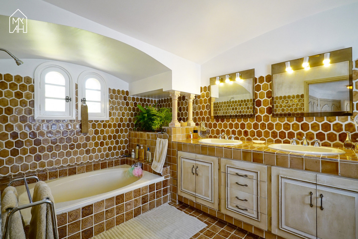 Maison exceptionnelle au bord de l'eau - Photo #25