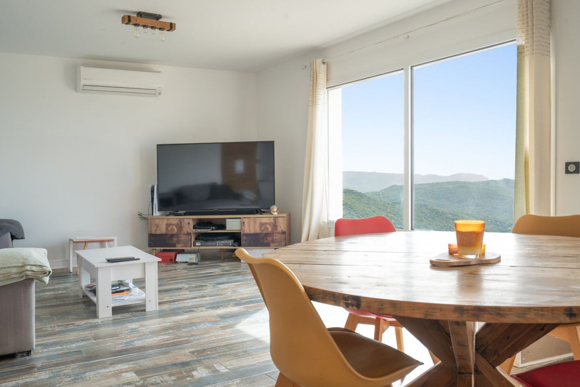 Maison T3 vue imprenable - Photo #2