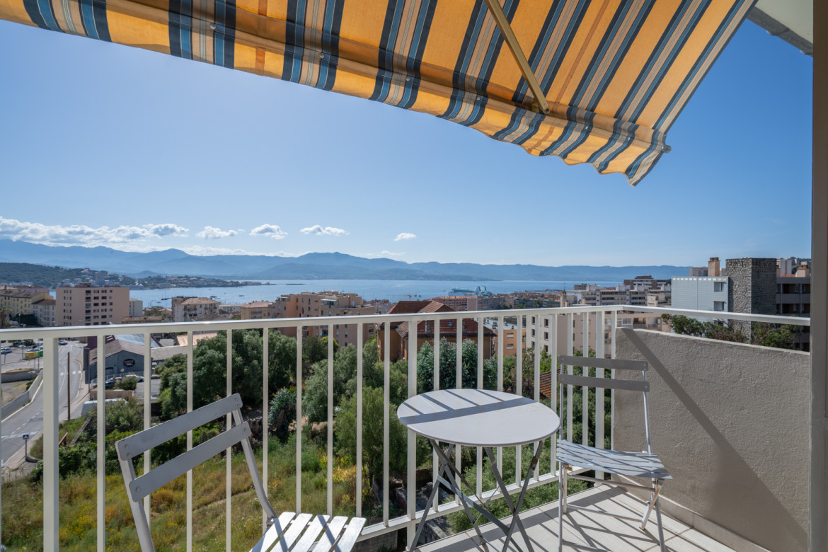 T3 dernier étage Biancarello - Photo #5