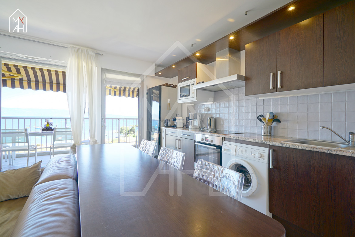 CORALIA 2 - Photo #8