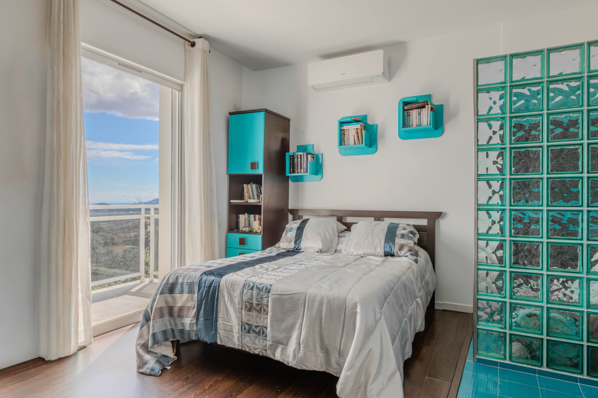 Villa de 3 logements avec piscine et vue dégagée - Afa - Photo #11