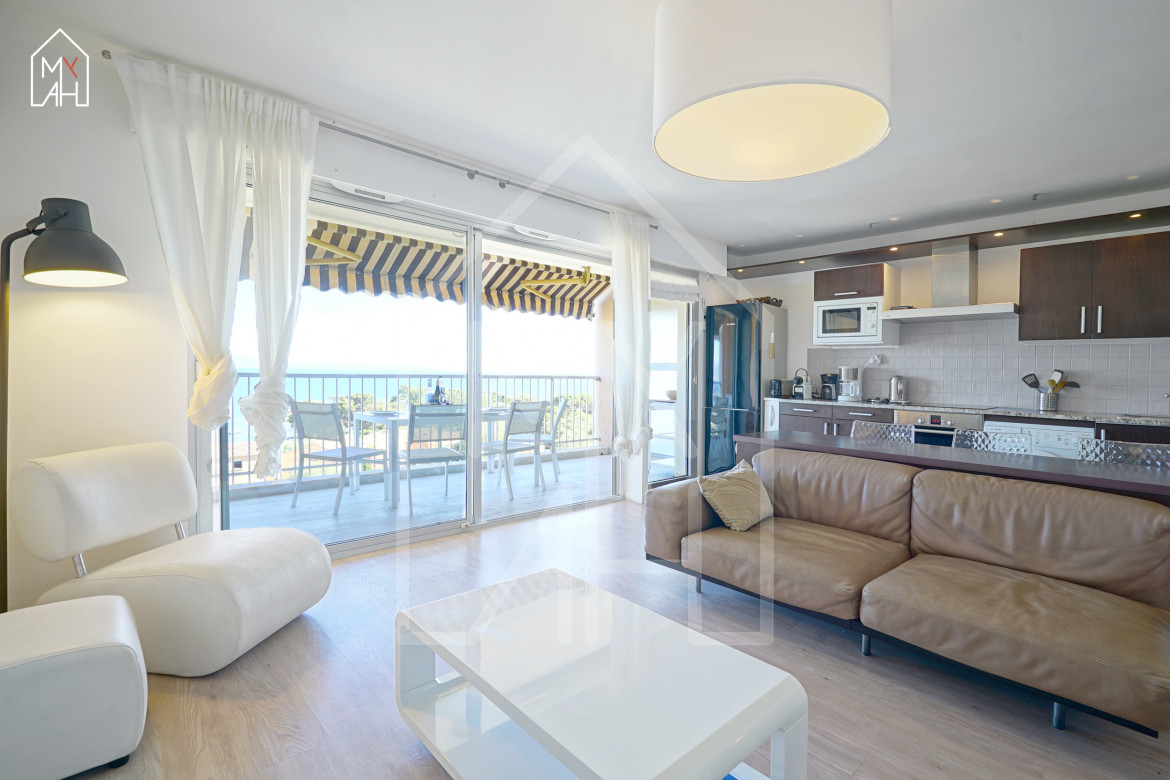 CORALIA 2 - Photo #4