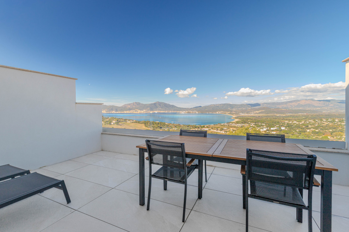 Appartement T2 vue mer - Photo #0