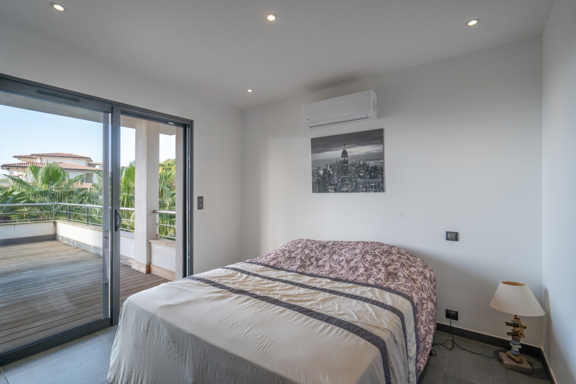 Appartement T2 avec grande Terrasse 60 m2 - Photo #12