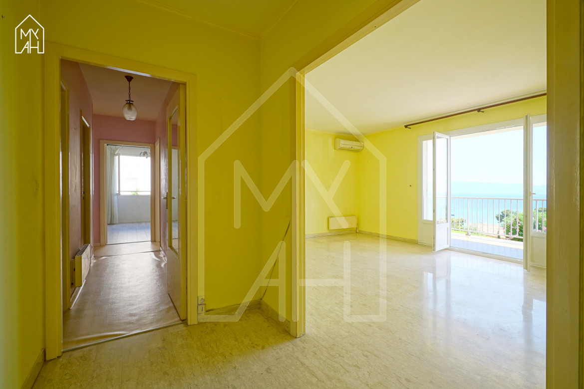 T4 à rénover vue mer - Photo #4