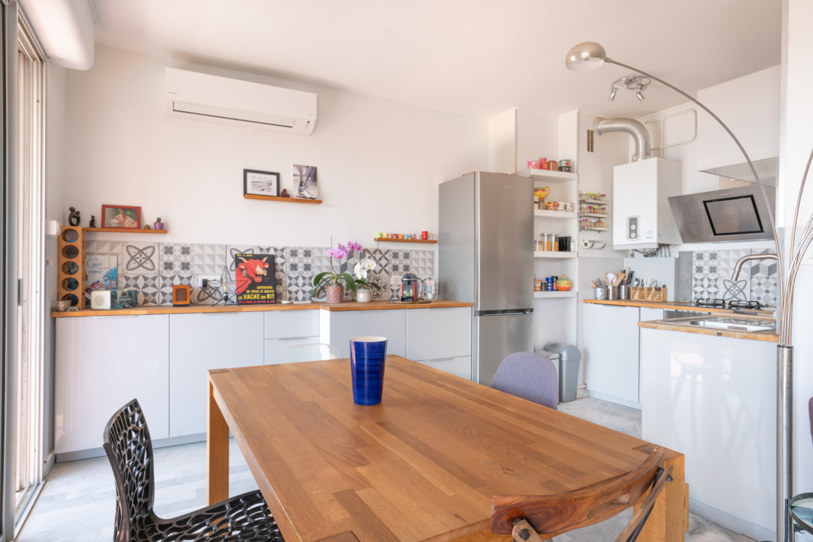 T2 en pignon vue mer - Photo #8