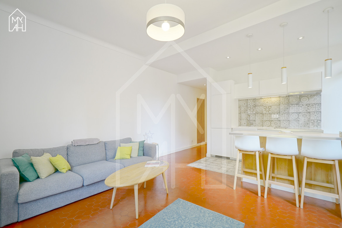 Bien rare : T3 entièrement rénové, quartier des Étrangers. - Photo #4