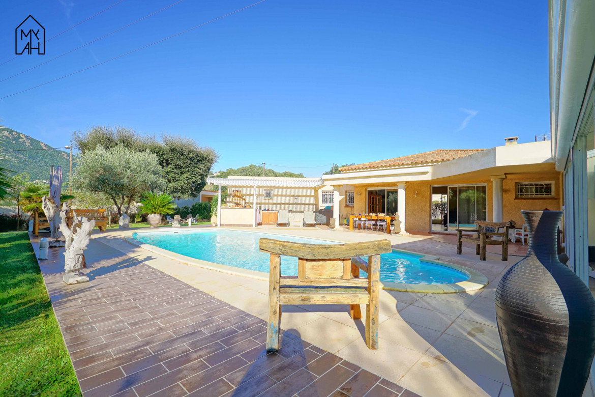 Maison T5 + Studio - Photo #4