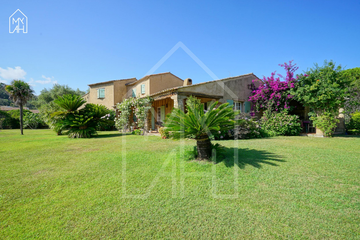 Maison exceptionnelle au bord de l'eau - Photo #11