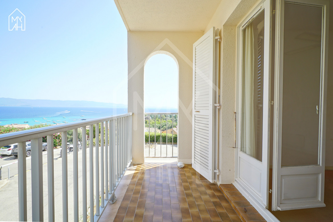 T4 à rénover vue mer - Photo #9