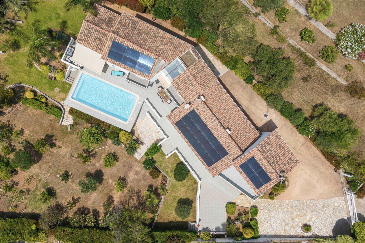 Villa de 3 logements avec piscine et vue dégagée - Afa - Photo #34