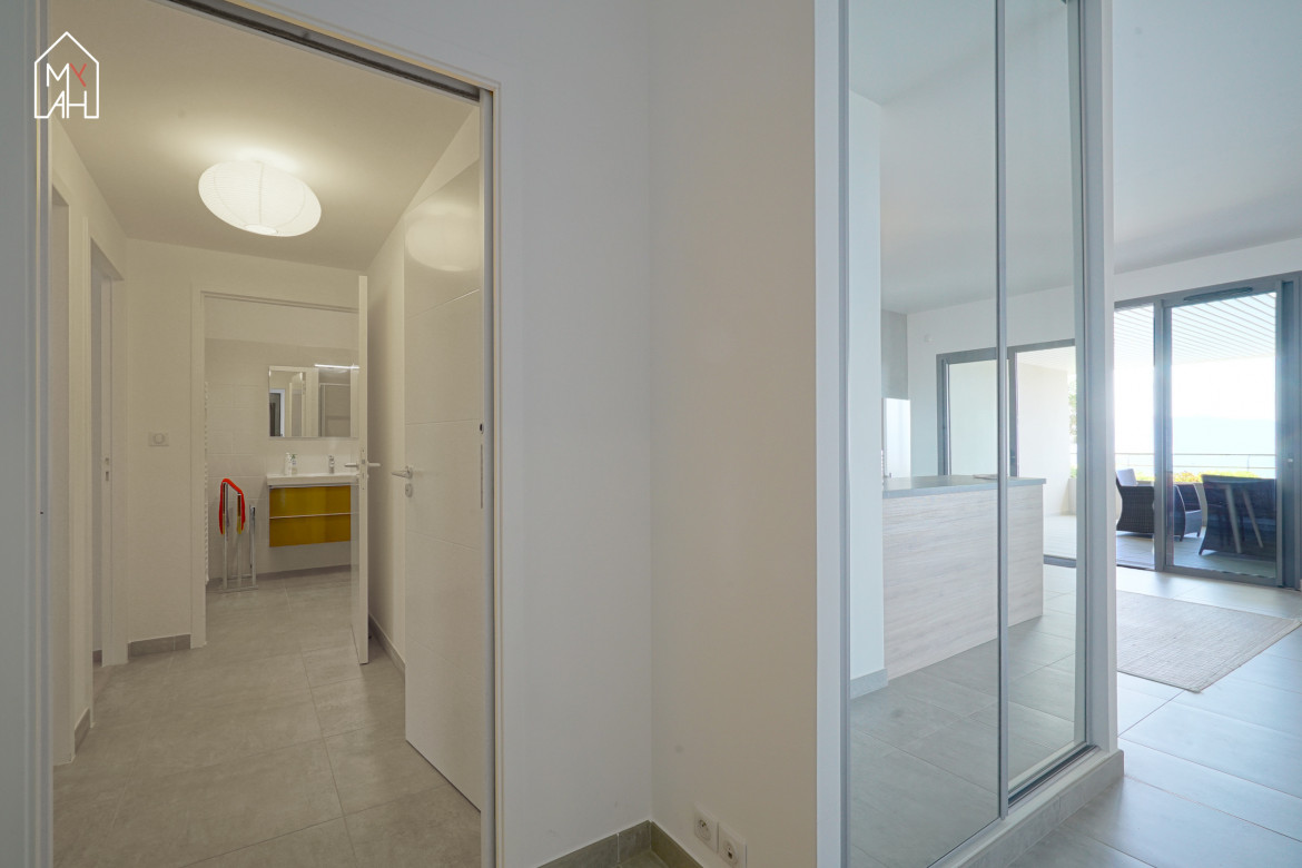 T3 de standing avec grande terrasse - Photo #13