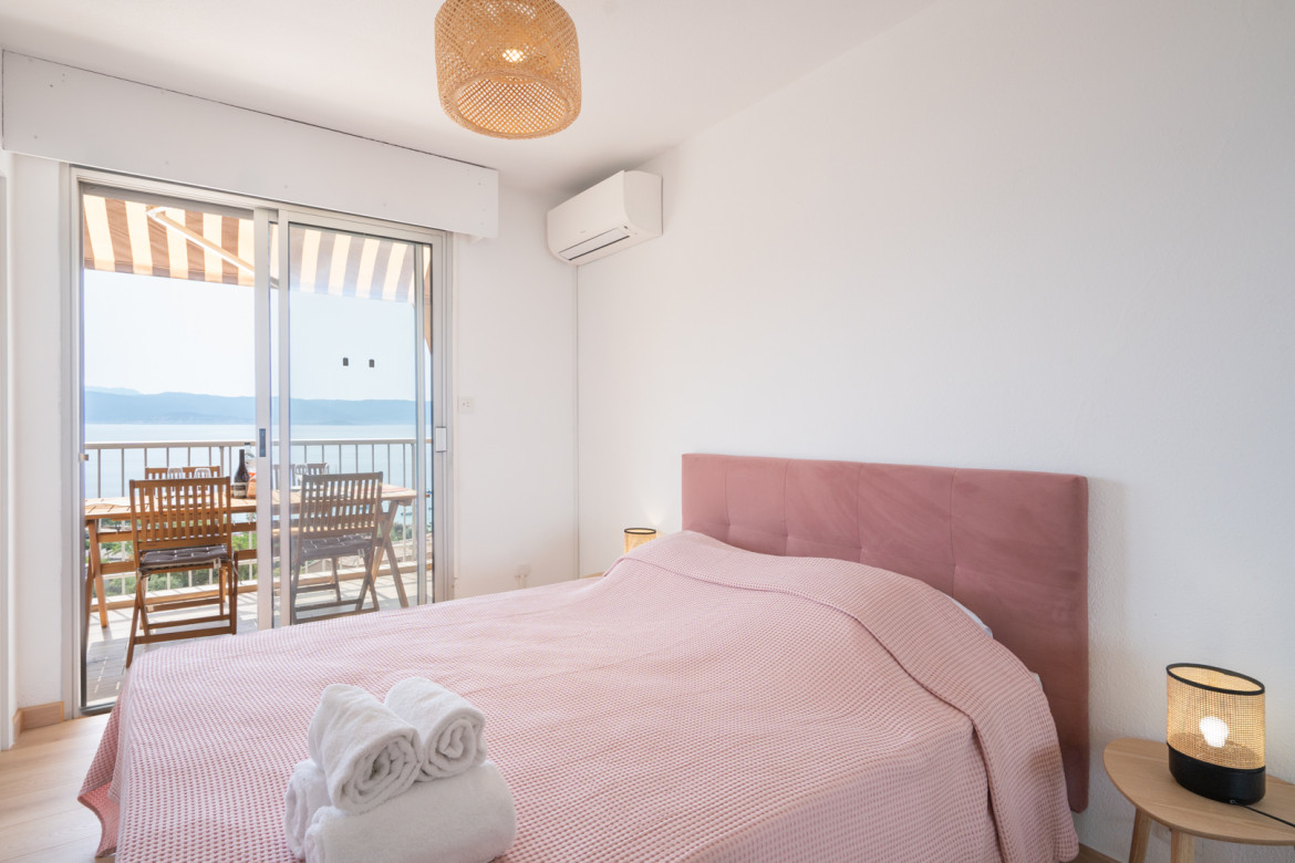 CORALIA 3 - Photo #10