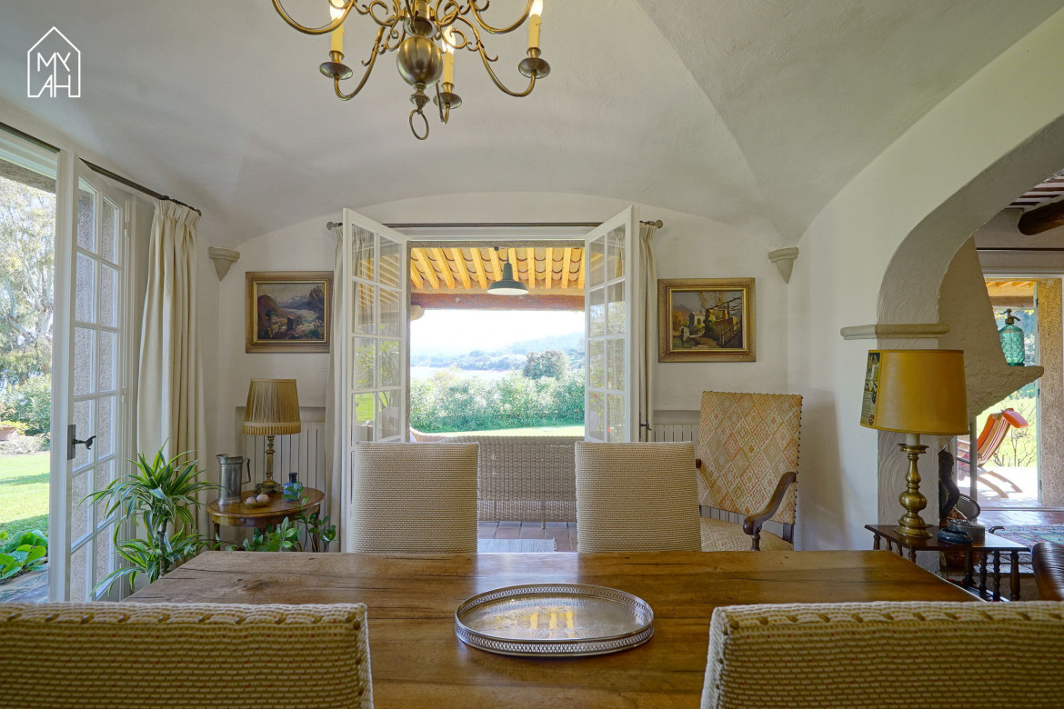 Maison exceptionnelle au bord de l'eau - Photo #7