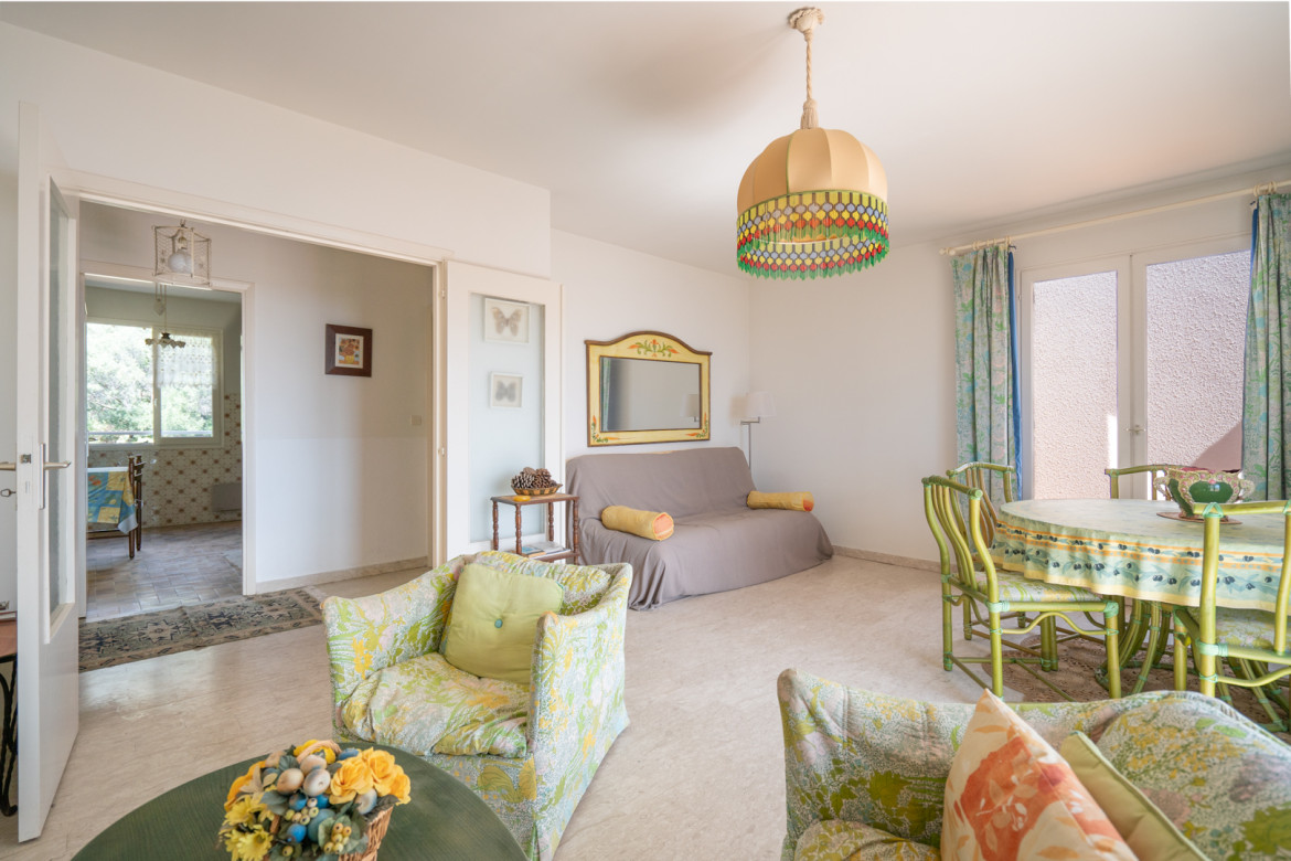 Rare grand T2 avec garage - Photo #6