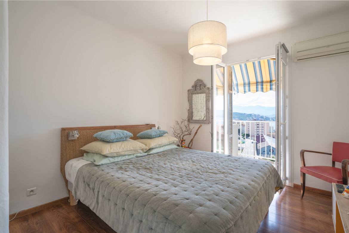 T3 dernier étage Biancarello - Photo #11