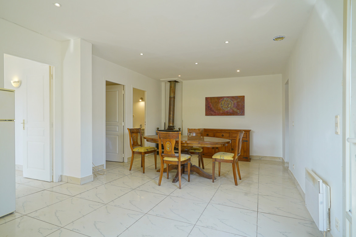 T3 bas de villa - Photo #5