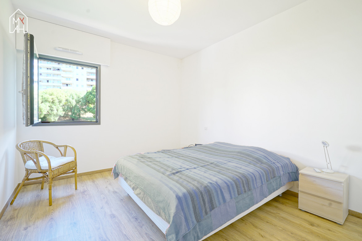 T3 de standing avec grande terrasse - Photo #15