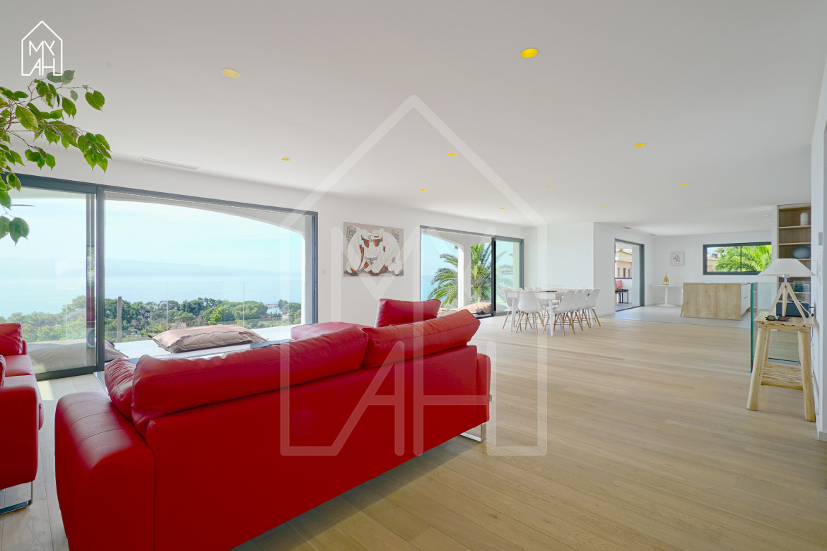 Villa de prestige avec prestations de standing - Photo #4