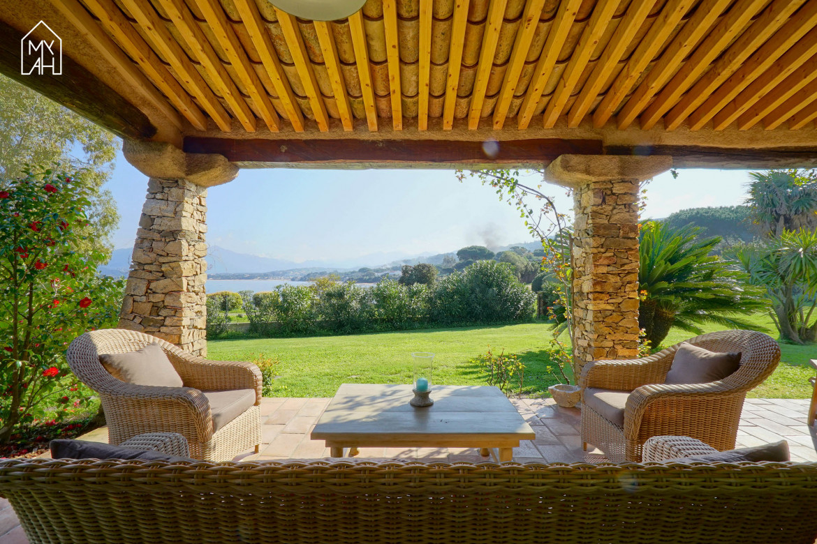 Maison exceptionnelle au bord de l'eau - Photo #9