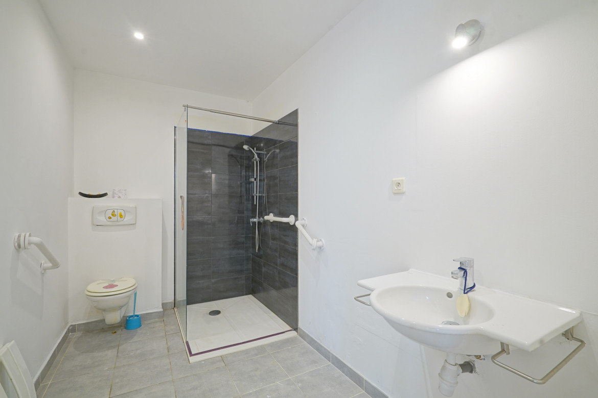 T3 bas de villa - Photo #8