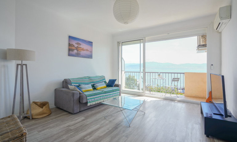 Locations saisonnières - BERTHAULT - T2 - AJACCIO - Trottel