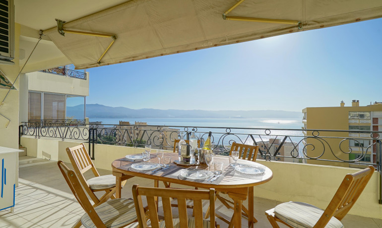 Locations saisonnières - RESIDENCE DES ILES 2 - T4 et + - AJACCIO - Sanguinaires
