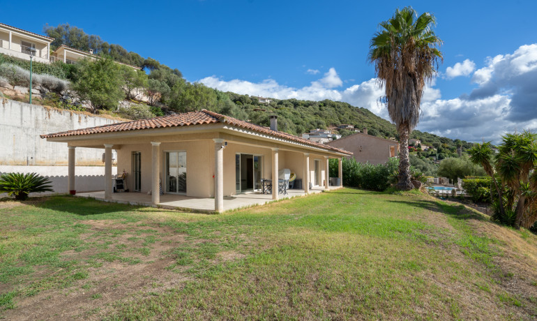 Ventes - Maison T3 Bastelicaccia 80m2 - Villa/Maison - BASTELICACCIA