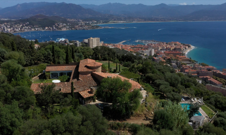 Locations saisonnières - A GIRAFFA - Villa/Maison - AJACCIO