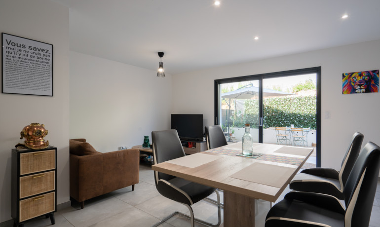 Ventes - Appartement récent en duplex (F3 - 2 chambres) rez de jardin - Bastelicaccia - T3 - BASTELICACCIA