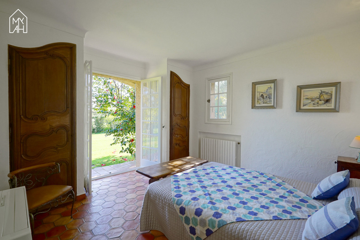 Maison exceptionnelle au bord de l'eau - Photo #18