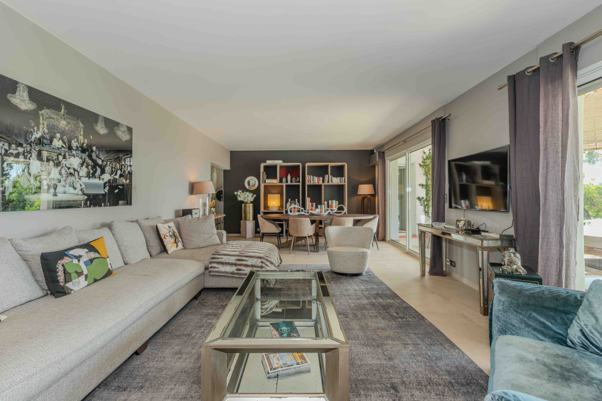 SANTA MONICA - Photo #6