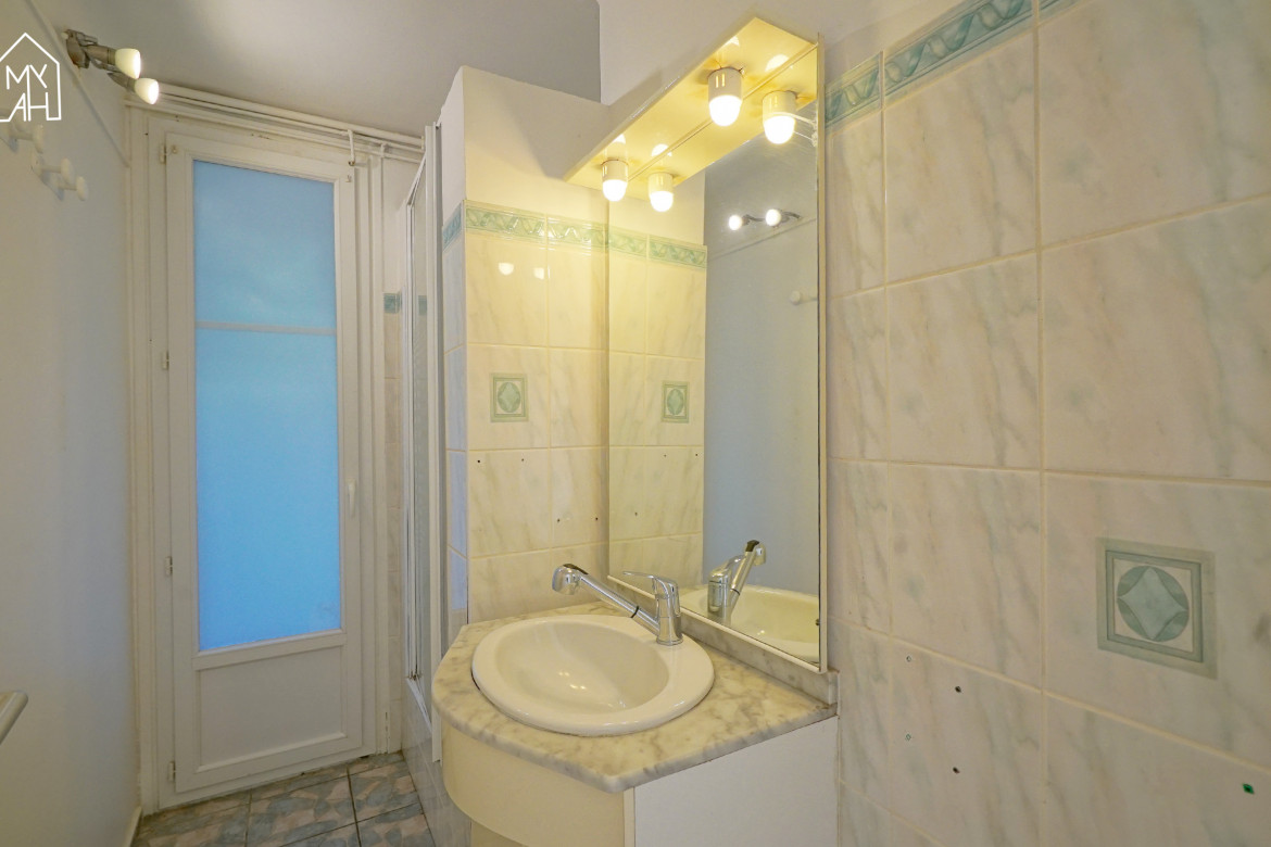 T3 à rénover centre ville - Photo #5